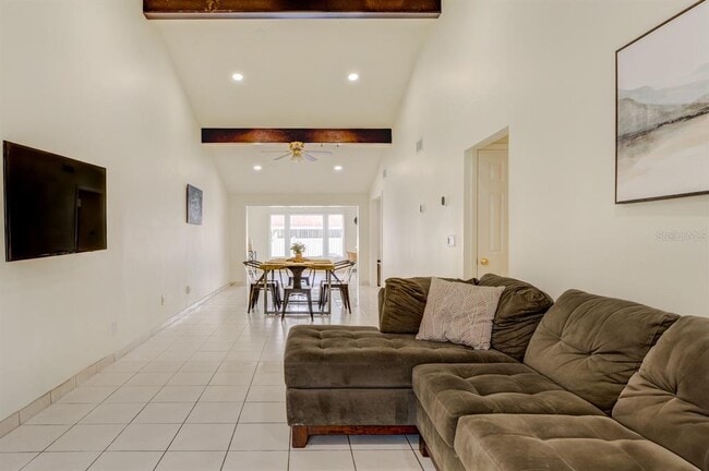 Building Photo - 8541 Briar Grove Cir