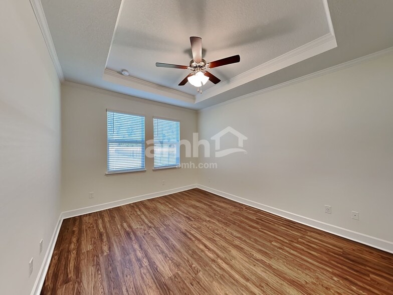 Building Photo - 2463 Ixora Ct