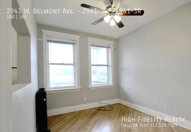 Building Photo - 2941 W Belmont Ave