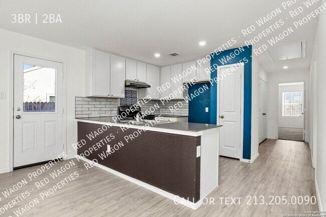Building Photo - 13528 Barton Cv