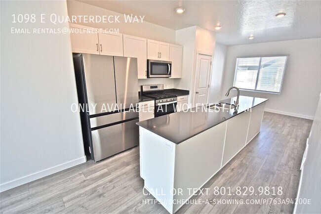 Building Photo - 1098 Quarter Deck Wy