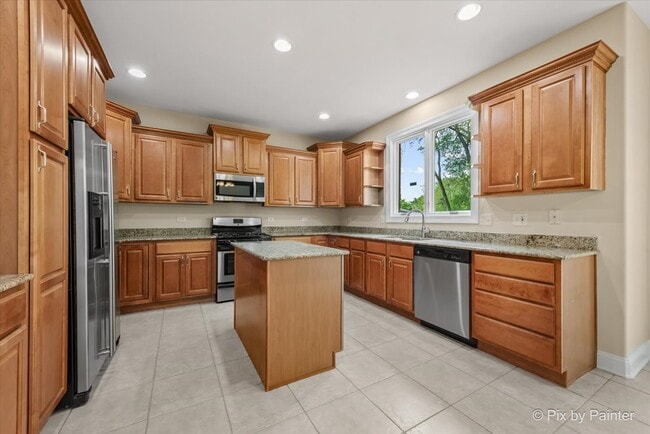 Building Photo - 100 Westover Ct