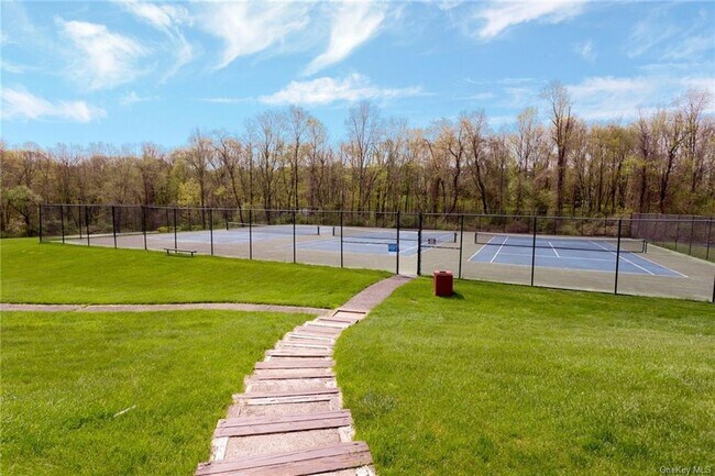 Building Photo - 804 Ashford Cir