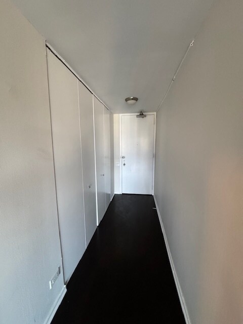 Building Photo - 30 E Huron St