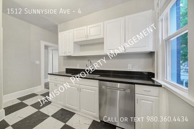 Building Photo - 1512 Sunnyside Ave