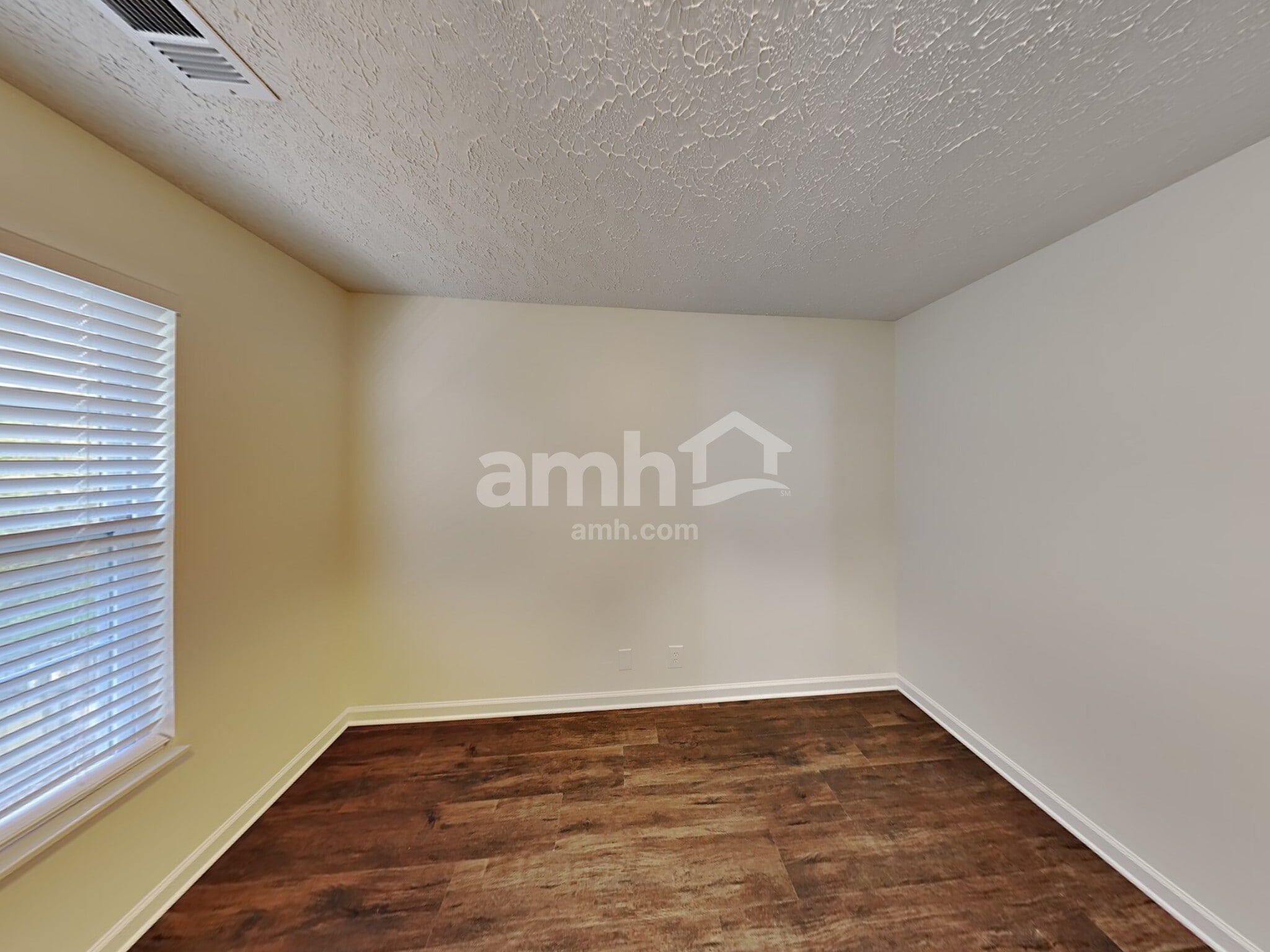 Building Photo - 2992 Brisbane Dr