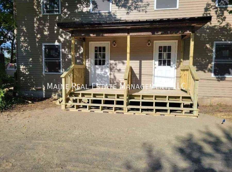 Building Photo - 46 Bradbury St