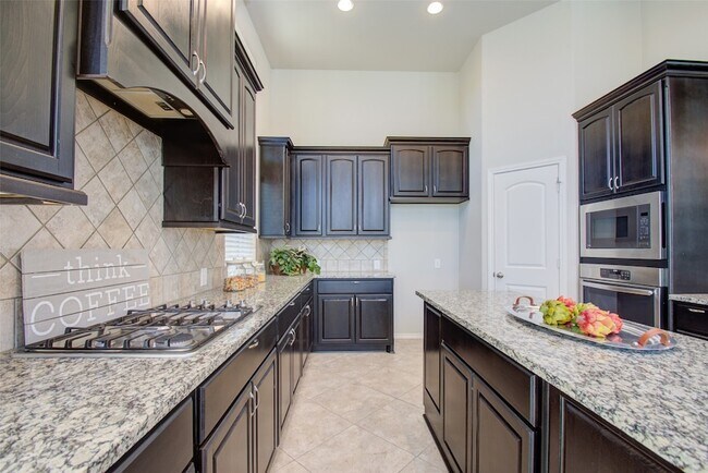 Building Photo - 13520 Mason Canyon Ln