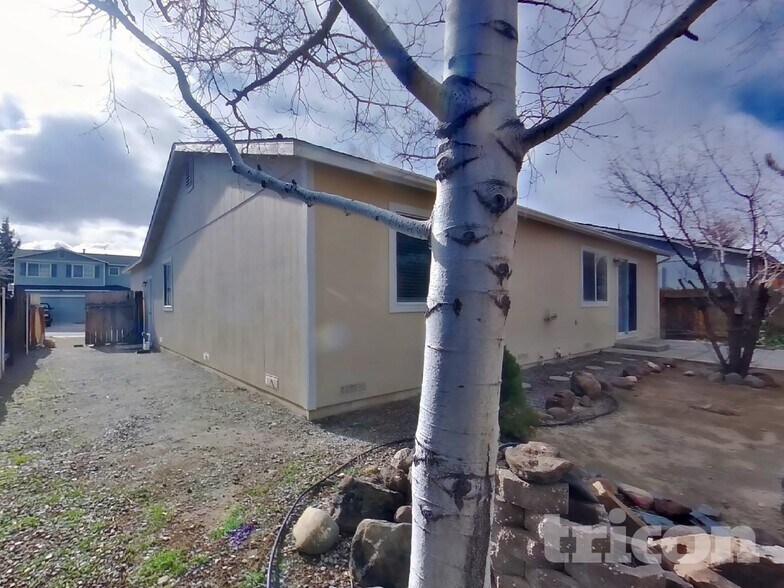 Building Photo - 9970 Brightridge Dr