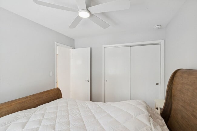 Building Photo - 2607 McDaniel Ave