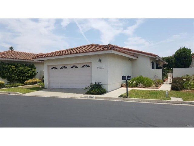 Building Photo - 31342 Paseo Del Sol