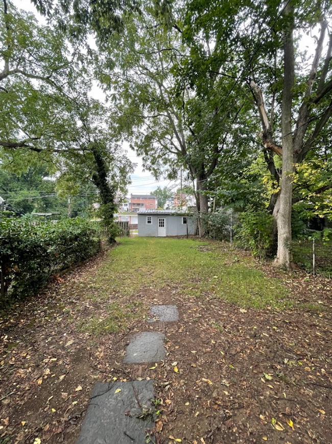 Building Photo - Beautifully Renovated Single Family