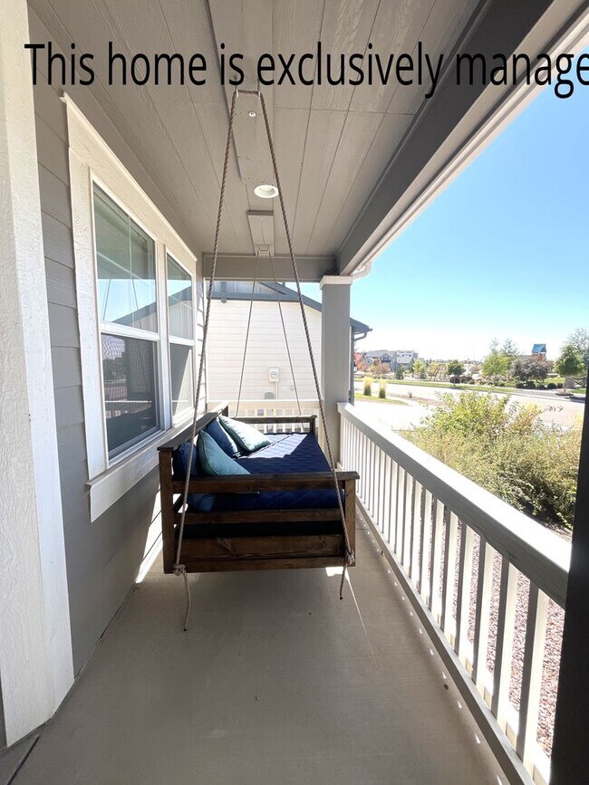 Building Photo - Immaculate Banning Lewis rancher