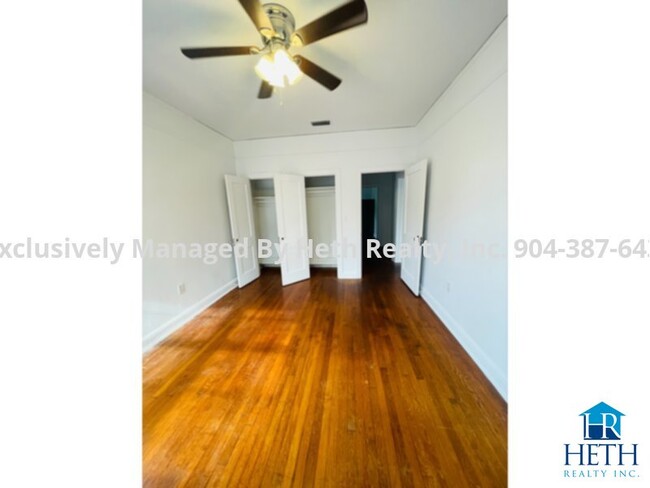 Building Photo - Water Front Apartment