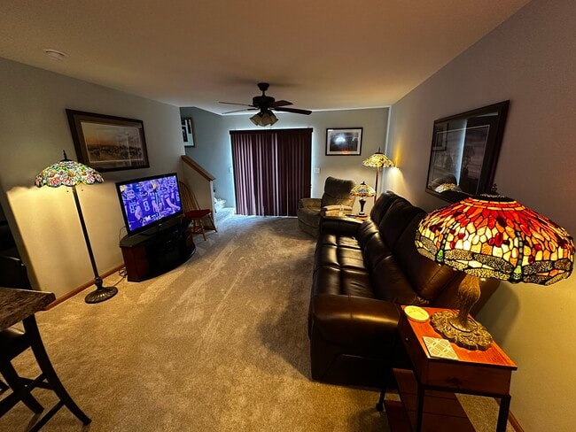 Building Photo - 140 War Admiral Lane