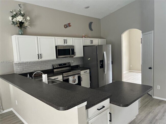 Building Photo - 189 Emeraldview Ave