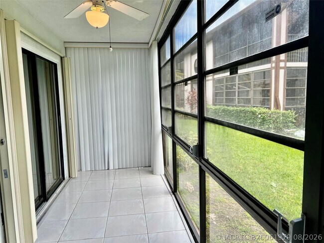 Building Photo - 9718 S Belfort Cir
