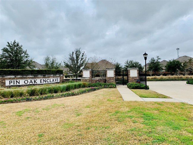 Building Photo - 24915 Bridgeton Meadow Ln