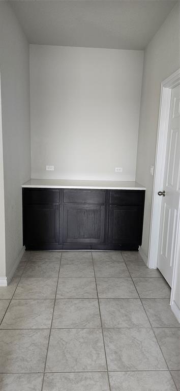 Building Photo - 16700 Fresno Cove