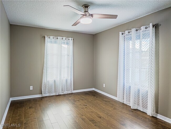 Building Photo - 1012 Jeater Bend Dr