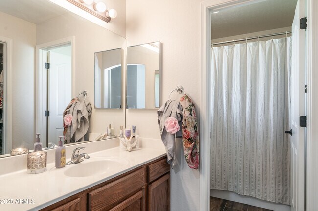 Building Photo - 15310 E Vía Del Palo