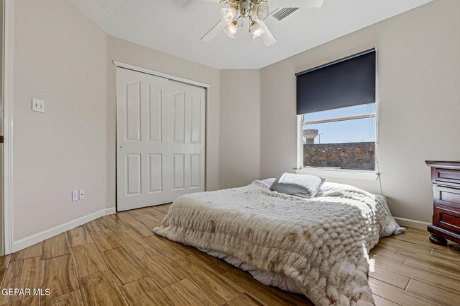 Building Photo - 12928 Alfredo Apodaca Dr