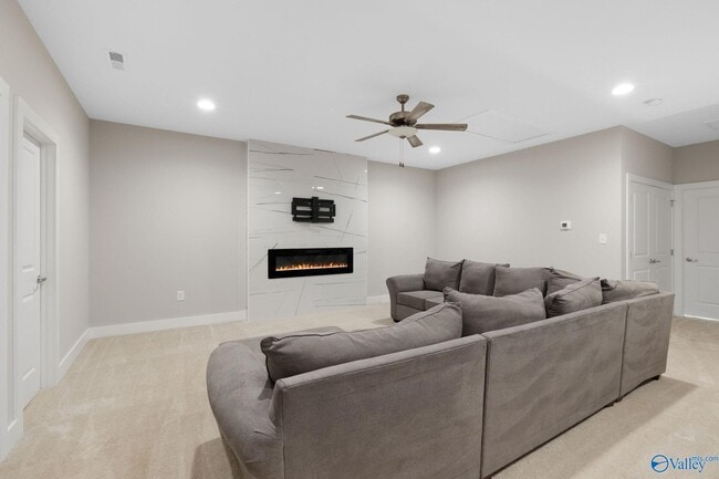 Building Photo - 190 Kearny St