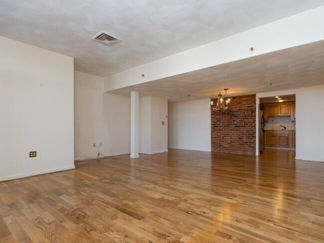 Building Photo - 155 Kendrick Ave., #301, Quincy, MA 02169