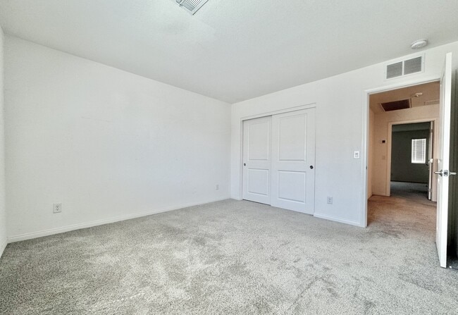 Building Photo - 12349 Radiant Sunrise Rd