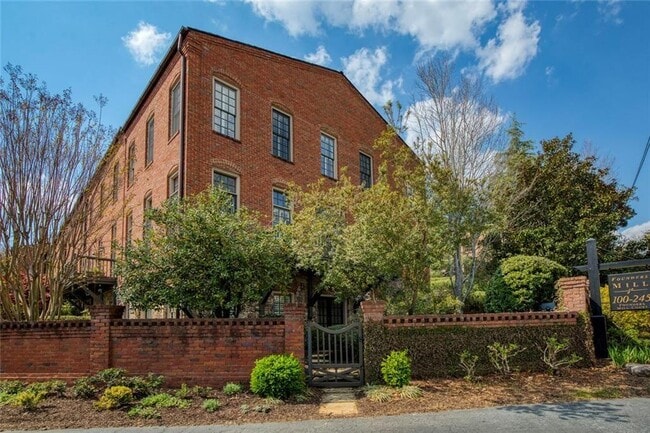 Building Photo - 100 Founders Mill Ct
