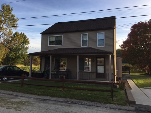 Building Photo - 246 Leachman St