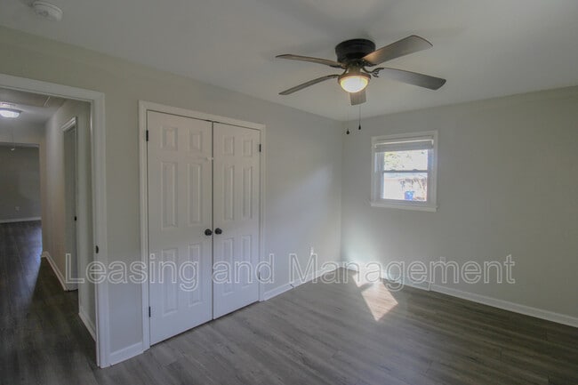 Building Photo - 1087 Bexley St