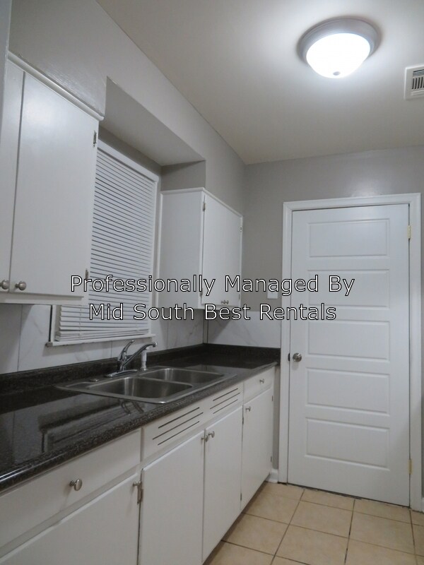 Building Photo - 4507 Quince Rd