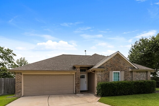 Building Photo - 1407 Bayou Glen Dr