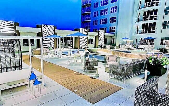 Building Photo - 3400 Galt Ocean Dr