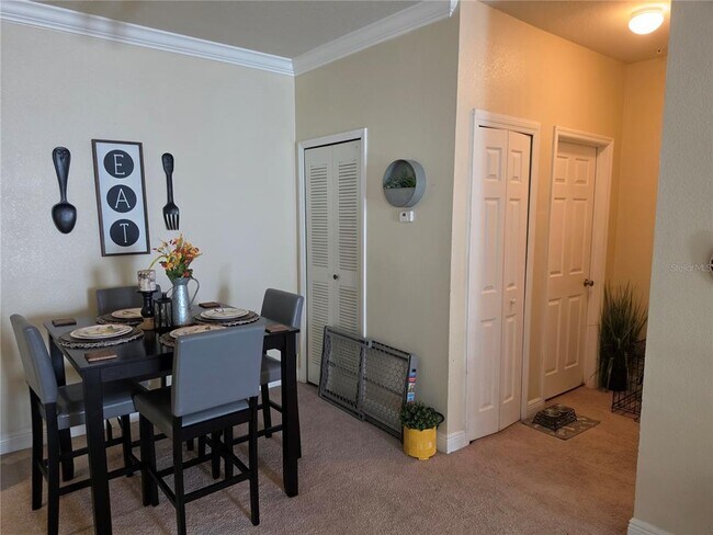 Building Photo - 1300 Eastern Pecan Pl