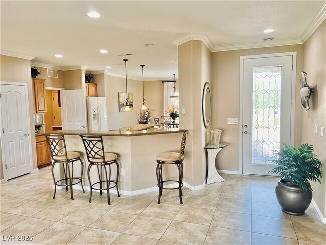 Building Photo - 2192 Canyonville Dr