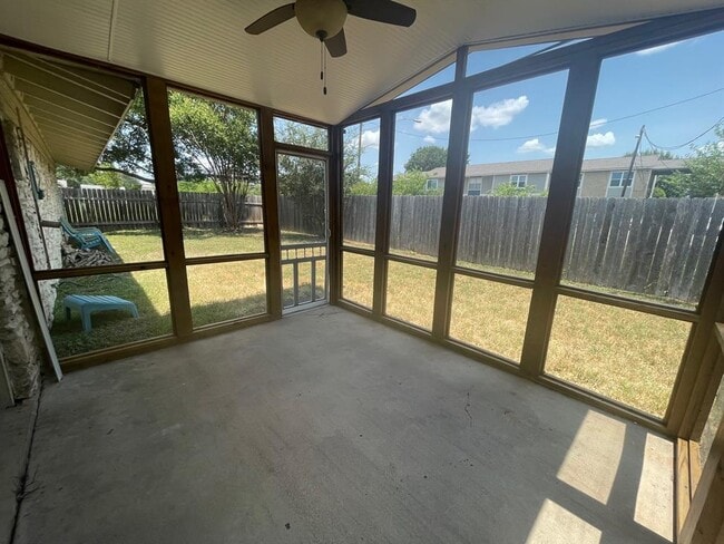 Building Photo - 8003 Pinedale Cove