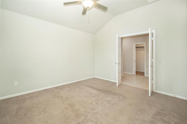 Building Photo - 8840 Landergin Mesa Dr