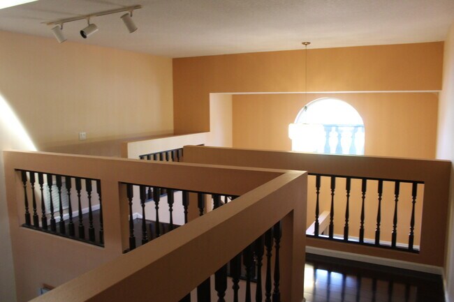 Building Photo - 13847 Geranium Pl