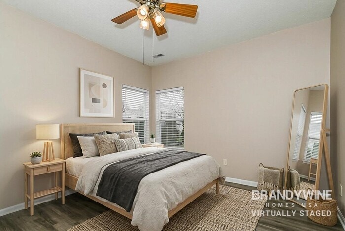 Building Photo - 7215 Parklake Pl