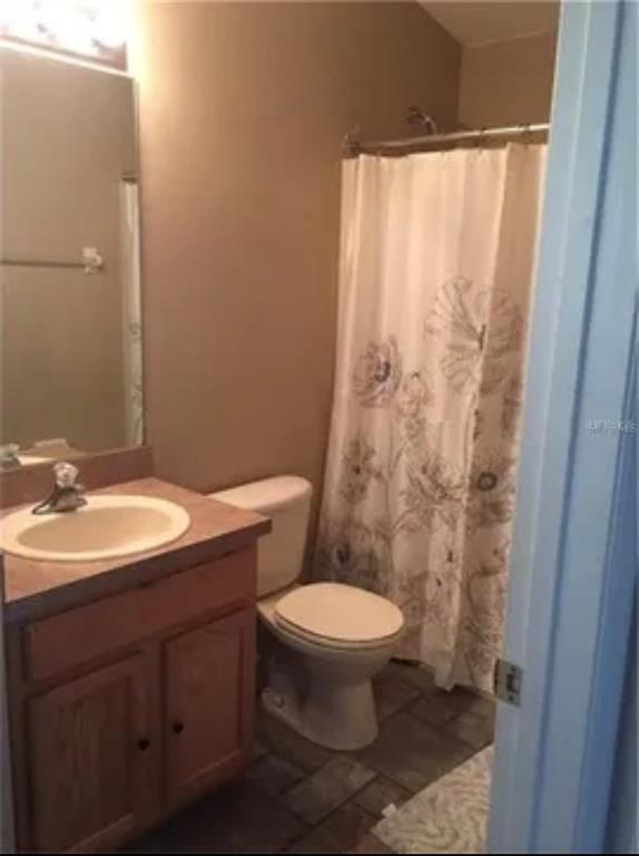 Building Photo - 722 Rollins Dr