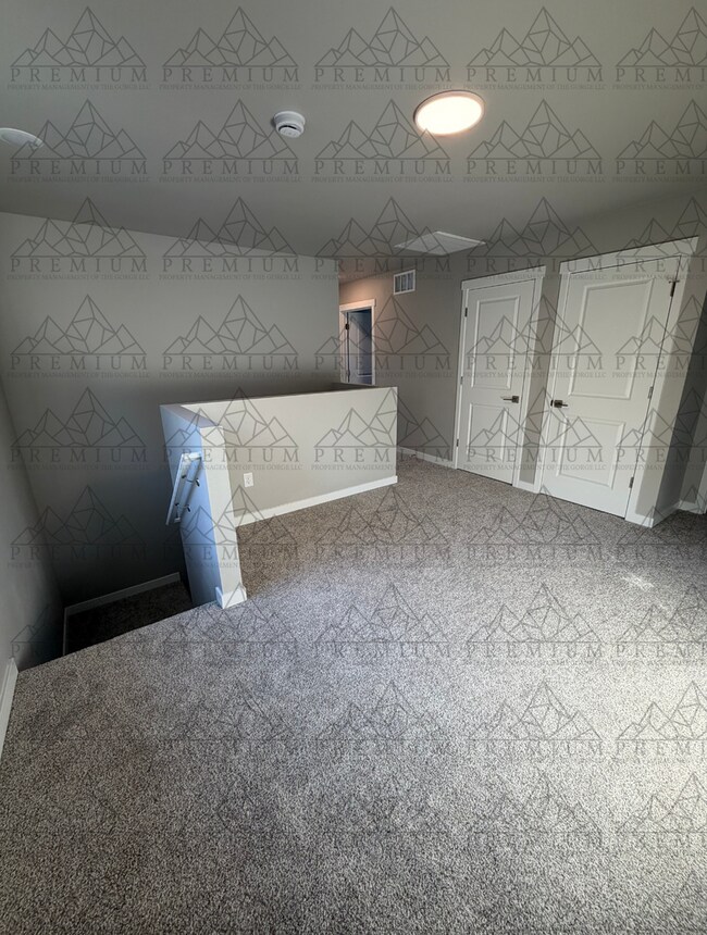 Building Photo - 1st MONTH FREE - 3 BED 2.5 BATH NEW BUILD!