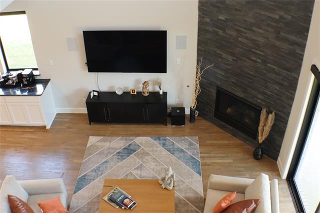 Building Photo - 8441 Wembley