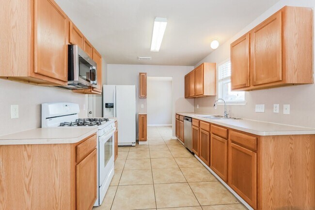 Building Photo - 5219 Caymus Dr