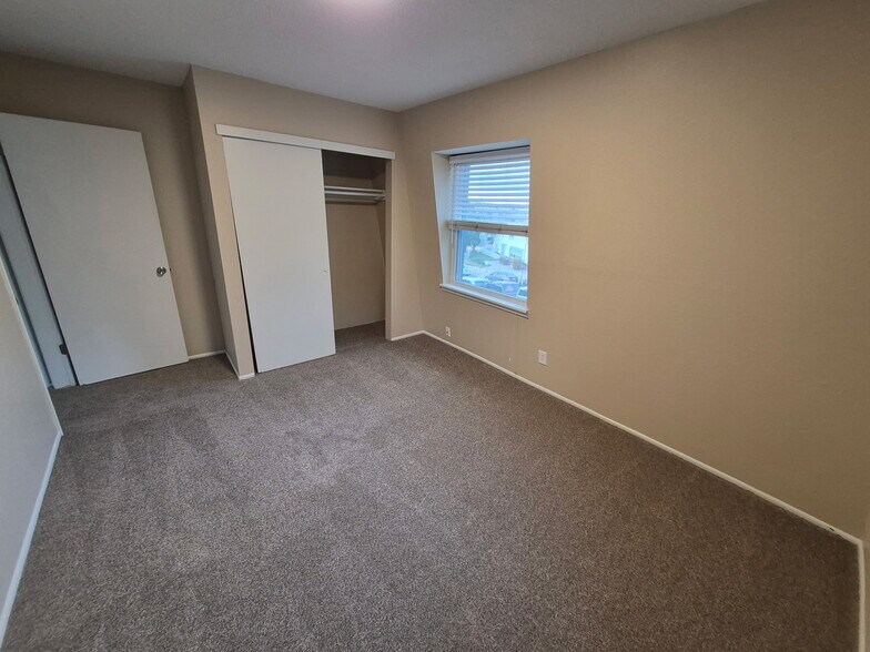 Building Photo - 3005 E Fountain Blvd