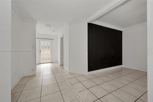 Building Photo - 1922 McKinley St