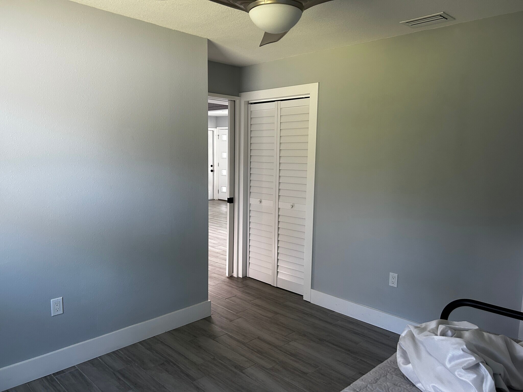 Building Photo - 3024 Woodpine Cir