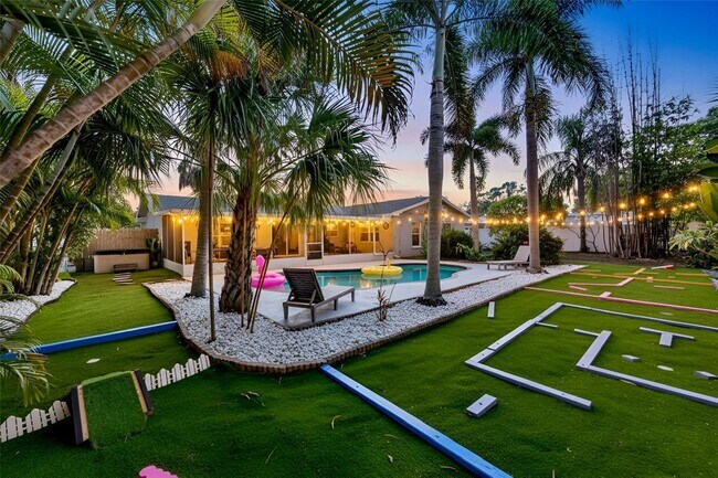 Building Photo - 3044 Golden Rain Dr