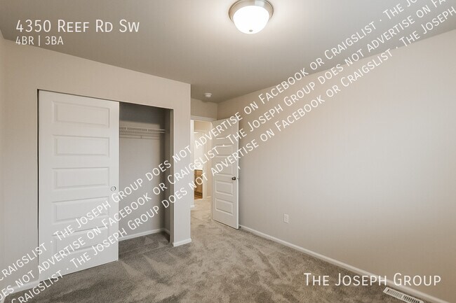 Building Photo - 4350 Reef Rd SW